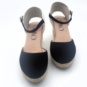 Alpargata Gaimo Tipo Mercedita Con Tacón De 5cm Y Cierre De Hebilla.