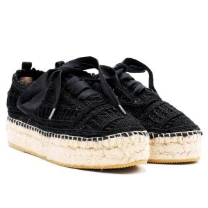 Alpargata tipo zapato cerrado en cordel con cierre de cordones de la marca Gaimo