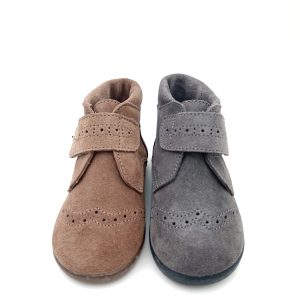 Botita Velcro Picados Serraje