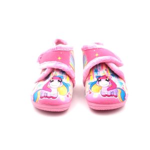 Botita de casa de velcro con suela antideslizante con dibujos de UNICORNIO Y ESTRELLAS
