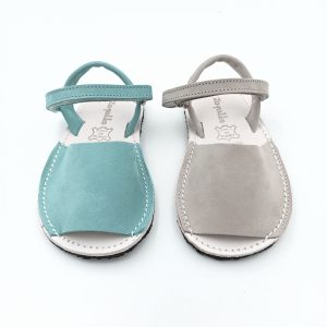 Menorquina o avarca Barefoot RESPETUOSA en napa piel Niño