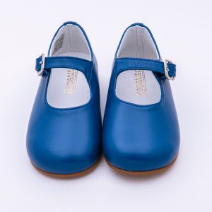 Mercedita en napa piel súper suave con cierre de hebilla y suela antideslizante