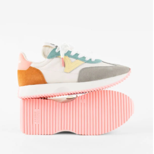 Playera o deportiva serraje Multicolor Victoria