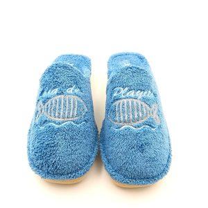 Zapatilla de casa abierta de  toalla con adorno de pez con brillantes