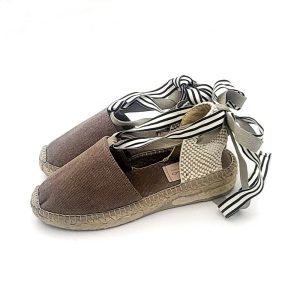 Alpargata valenciana en lona para atar con cintas al tobillo de la marca Gaimo