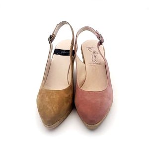 Alpargata Tipo Zapato Abierta Por Detrás En Piel Ante Con Cierre De Hebilla y Tacón De 7cm