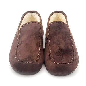 Zapatilla de casa para hombre cerrada de borreguito y suela de goma antideslizante