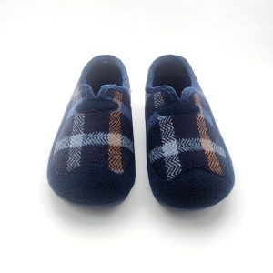 Zapatilla de casa para hombre en algodón natural con cuadros escoceses y con suela de goma.