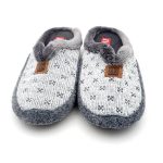 Zapatilla Descalza Punto con borreguito por dentro.