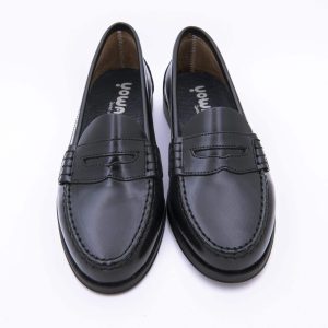 Zapato Mocasín O Castellano Con Brillo Y Con Suela Antideslizante